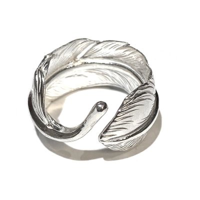 フェザーリング（ホワイト）/【インディアンジュエリー】 シルバーフェザーリング