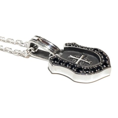 [馬蹄ネックレス]シャドウクロス ホースシューペンダント（オニキス）