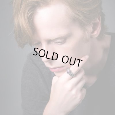 【ミスティッククォーツ】アルテミスクラシック/ロンバスミスティックリング（青紫）