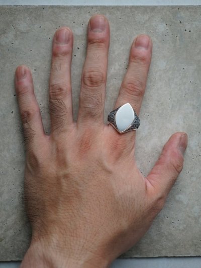 ケツァール/[唐草/アラベスクリング] スクロール シグネットリング マーキス （ラージ）/Quetzal