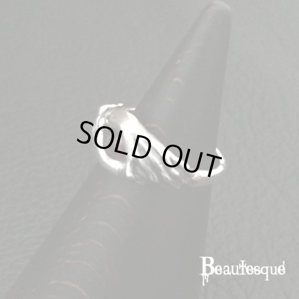 赤い義眼シルバーリング｜ビュウテスク