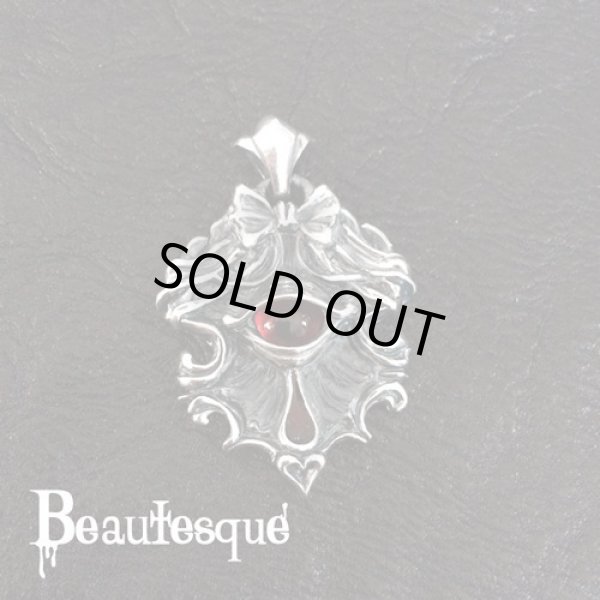 義眼のティアドロップシルバーペンダント｜ビュウテスク