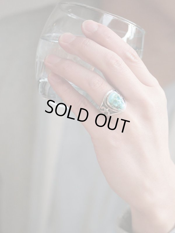 ジョニーデップ愛用アクセサリー「リーダウニー」スカルリング(ターコイズ)