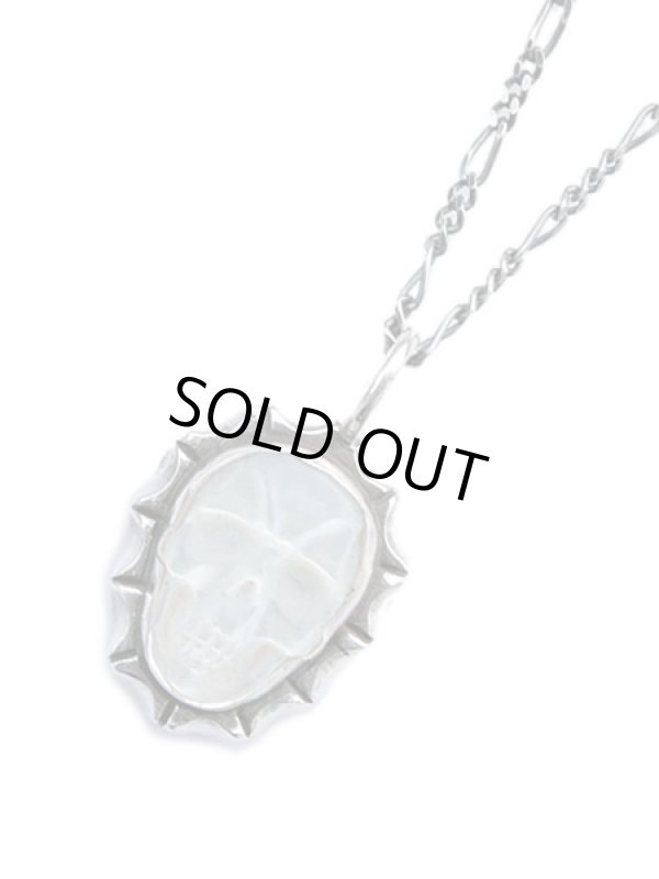 ジョニーデップ愛用アクセサリー「リーダウニー」スカルペンダント（マザーオブパール）