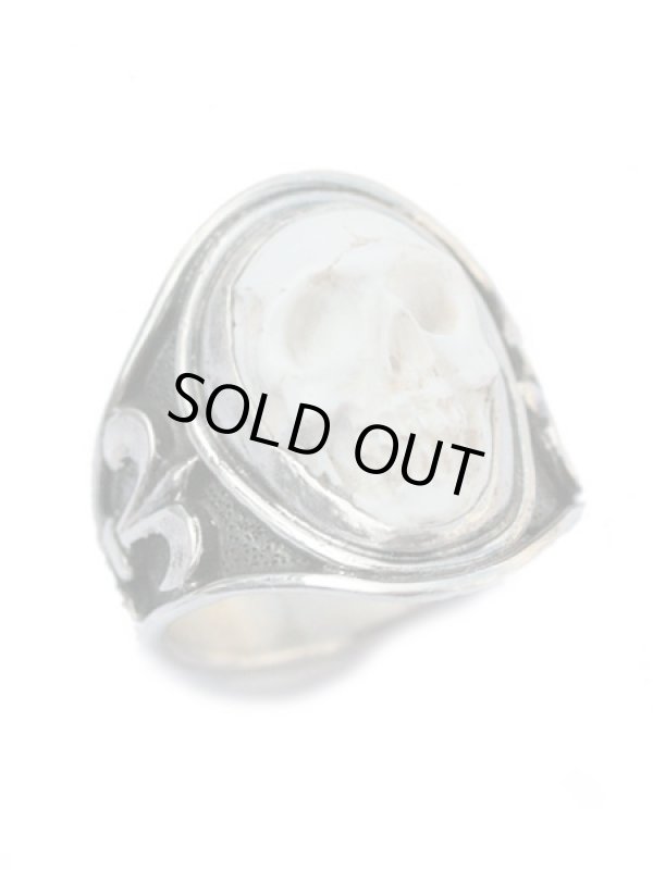 ジョニーデップ愛用アクセサリー「リーダウニー」スカルリング(ハウライト)