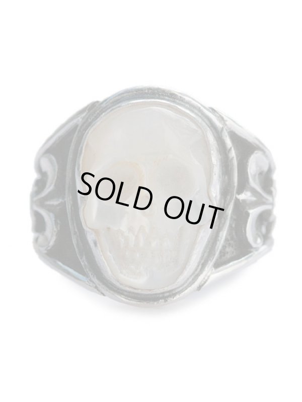 ジョニーデップ愛用アクセサリー「リーダウニー」スカルリング(マザーオブパール)