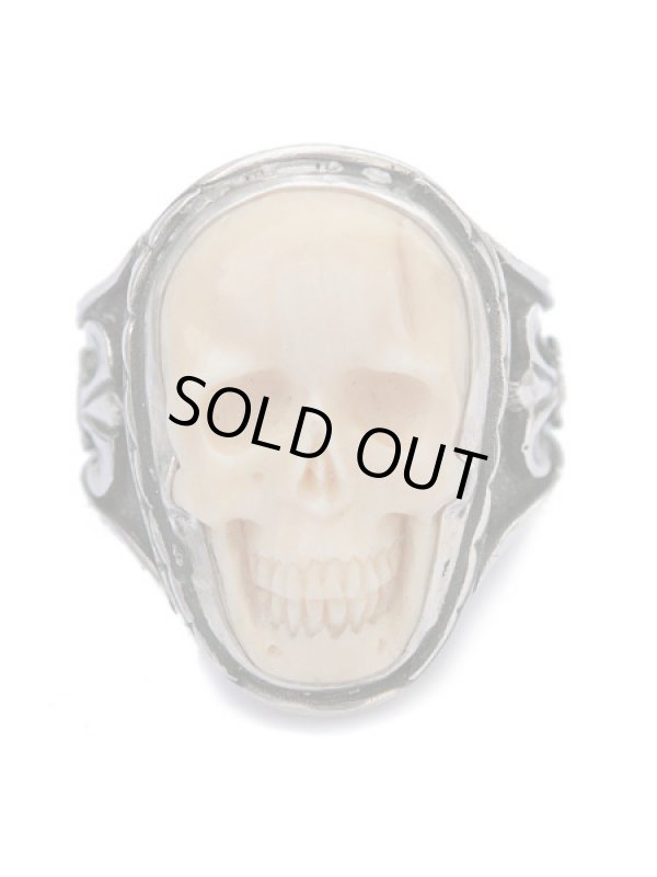 Lee Downeyリーダウニー　スカルリング　マンモス牙 リーダウニー Lee Downey | Sculpted Skull Ring - Mammoth Ivory