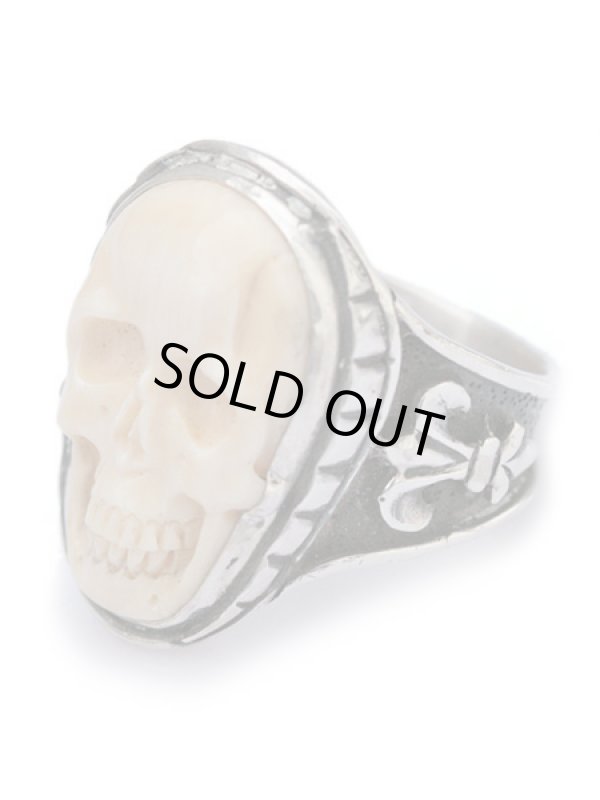 ジョニーデップ愛用アクセサリー「リーダウニー」ラージスカルリング(マンモスの牙)