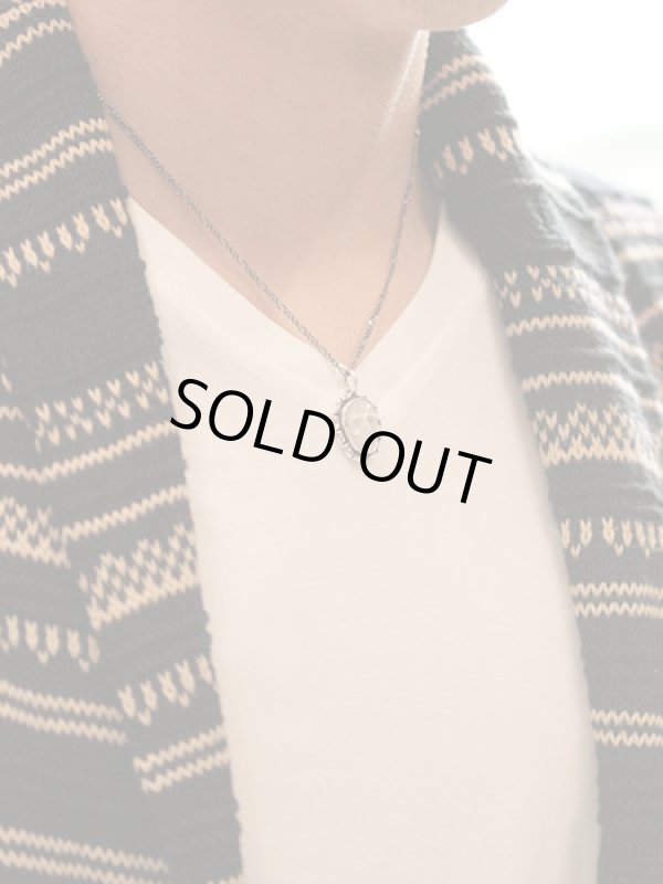 ジョニーデップ愛用アクセサリー「リーダウニー」スカルペンダント（マザーオブパール）