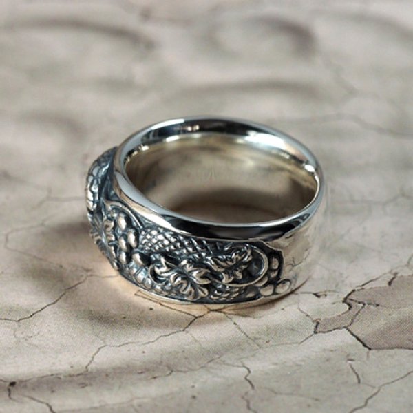 豊穣と葡萄酒の神ディオニュソスのシルバーリング｜Guardia/ガルディア