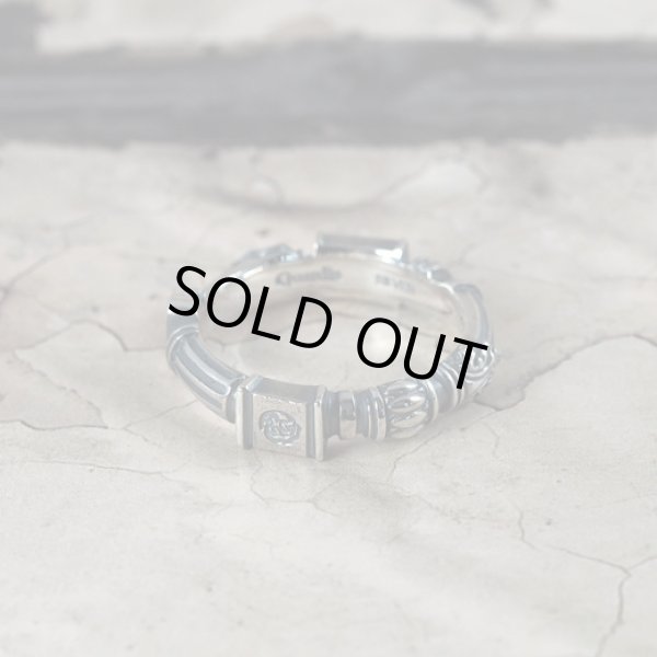 古代ギリシャ建築の円柱からイメージしたシルバーリング｜Guardia/ガルディア