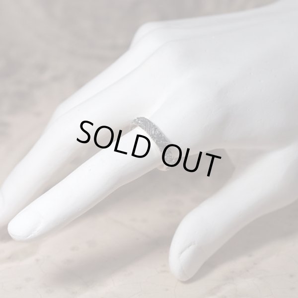 古代ギリシャ建築の代表的モチーフ「アカンサス」のシルバーリング｜Guardia/ガルディア