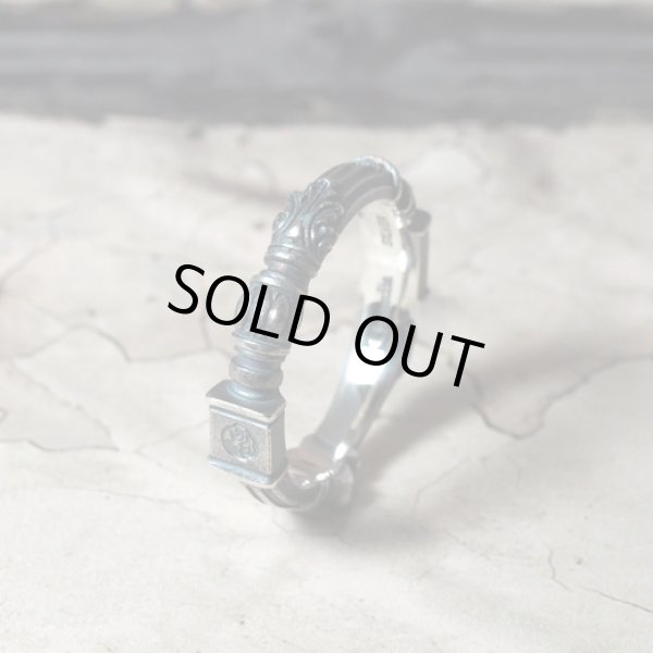 古代ギリシャ建築の円柱からイメージしたシルバーリング｜Guardia/ガルディア