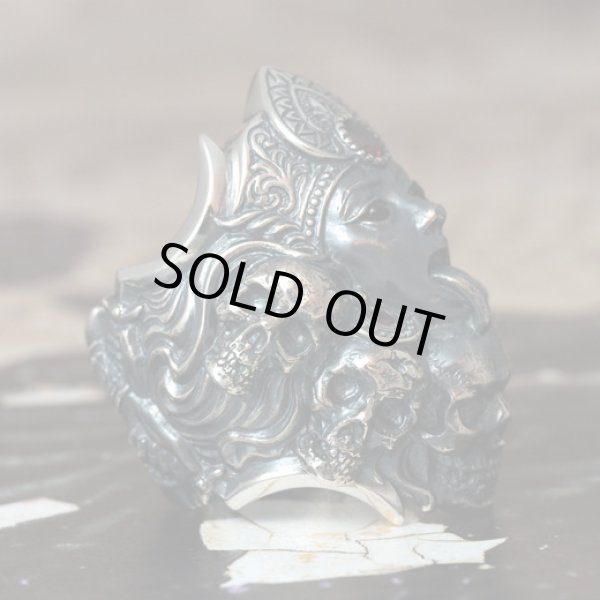 悪鬼を喰らう黒き女神カーリーのシルバーリング｜Guardia/ガルディア