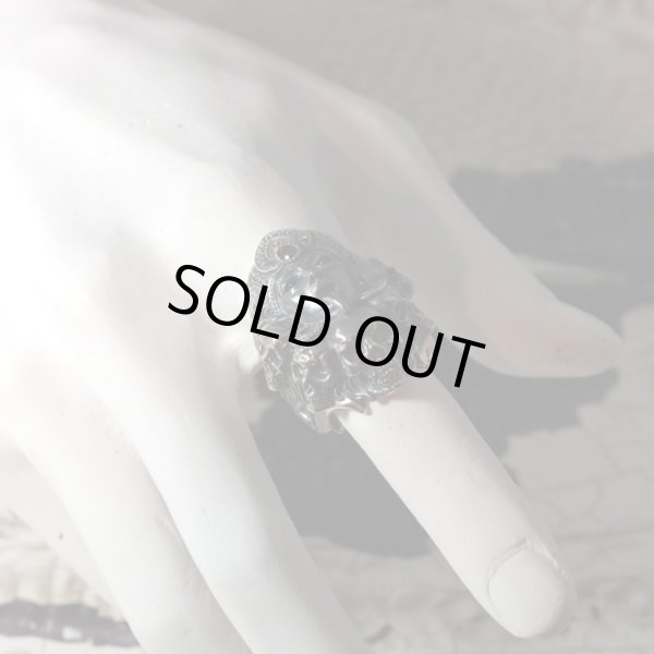 悪鬼を喰らう黒き女神カーリーのシルバーリング｜Guardia/ガルディア