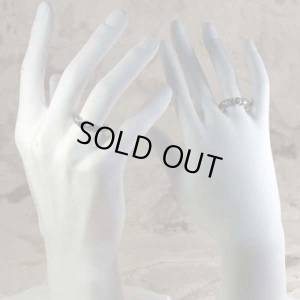 西洋の柱をモチーフにしたシルバーリング｜Guardia/ガルディア