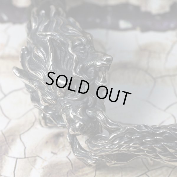 ケルベロスのレザーブレスレット｜Guardia/ガルディア