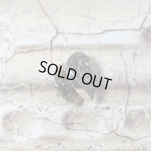 盾のシルバーピンズ｜Guardia/ガルディア