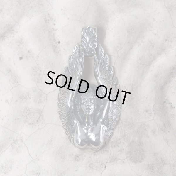 海の魔物セイレーンのシルバーネックレス｜Guardia/ガルディア