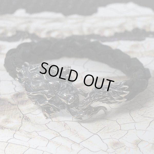 ケルベロスのレザーブレスレット｜Guardia/ガルディア