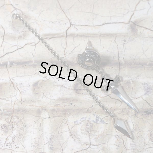 ダガーと鏃（やじり）のシルバーピアス｜Guardia/ガルディア