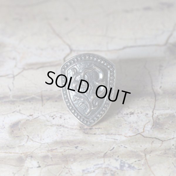 盾のシルバーピンズ｜Guardia/ガルディア