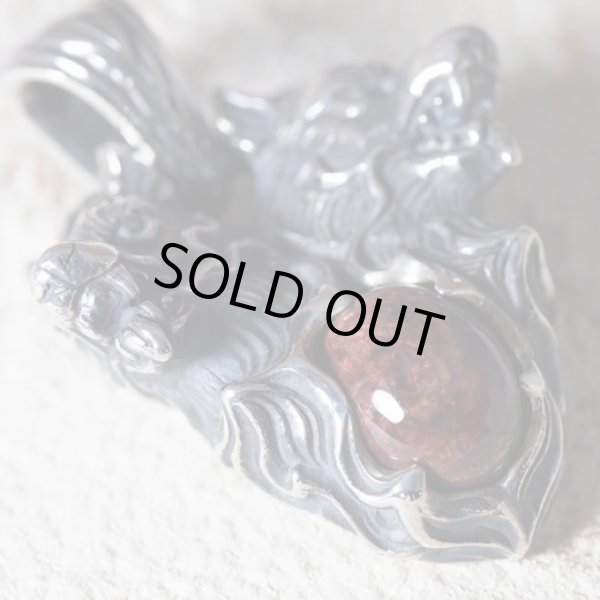 双頭の犬「オルトロス」のシルバーペンダント｜Guardia/ガルディア