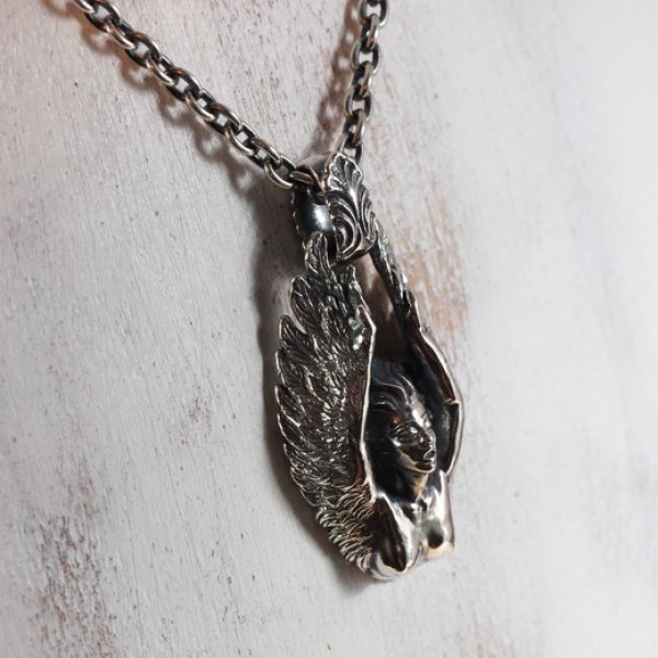 海の魔物セイレーンのシルバーネックレス｜Guardia/ガルディア