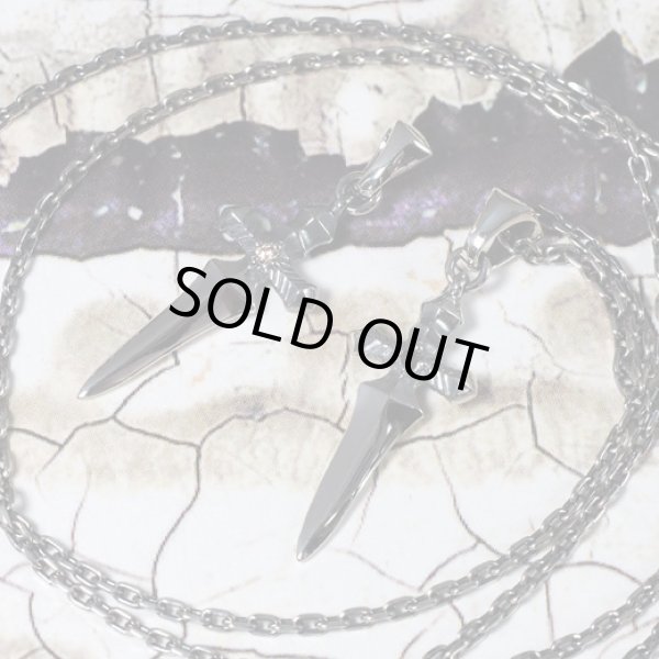 シンプルなダガーペンダント｜Guardia/ガルディア