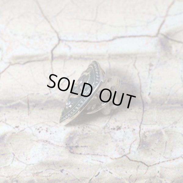 盾のシルバーピンズ｜Guardia/ガルディア