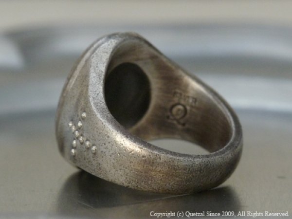 スモールマリアオーバルリング(シルバーver.)/Quetzal(ケツァール)