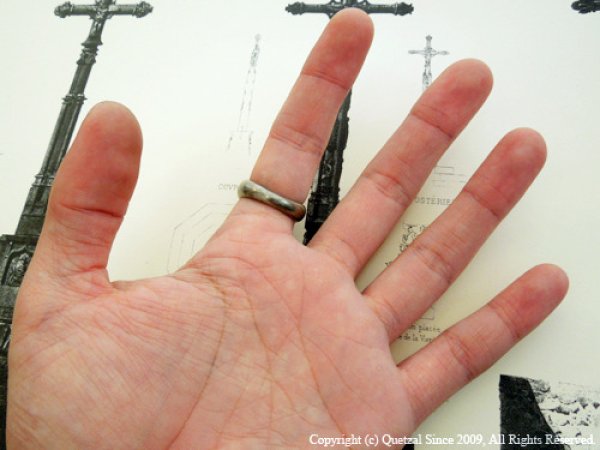 [スカルリング]ミニタナトスリング（シルバー）/Quetzal（ケツァール）