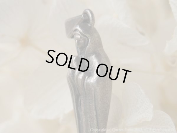 [マリア/祈り]プレイングペンダント（シルバー）/Quetzal（ケツァール）