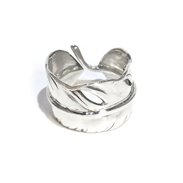 アークシルバーアクセサリーズ/シルエットフェザーリング(ラージ)