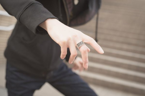 アラベスクリリーリング|Ark silver accessories