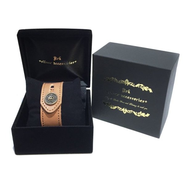 リリーボタン シングルレザーブレスレット(ナチュラルブラウン) / Ark silver accessories