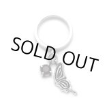 画像: アゲハ/片羽と宝石 蝶のチャームリング｜FUNKOUTS-ageha