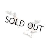 画像: アゲハ/ピンクに輝く蝶のシンプルピアス｜FUNKOUTS-ageha