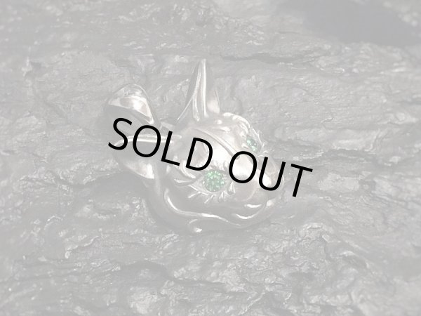 【ネコ 猫ネックレス】Cait Sith has Green CZ Eyes｜gush（ガッシュ）