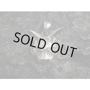 画像: ガッシュ/【ネコ 猫 シルバーネックレス】Cait Sith has Blue CZ Eyes｜gush