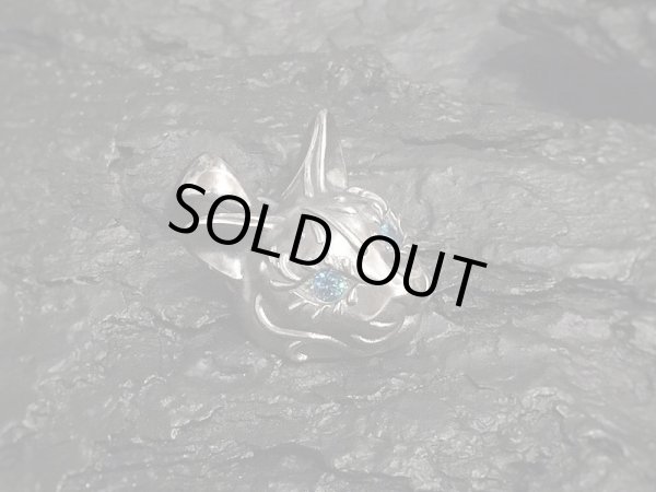 【ネコ 猫ネックレス】Cait Sith has Blue CZ Eyes｜gush（ガッシュ）