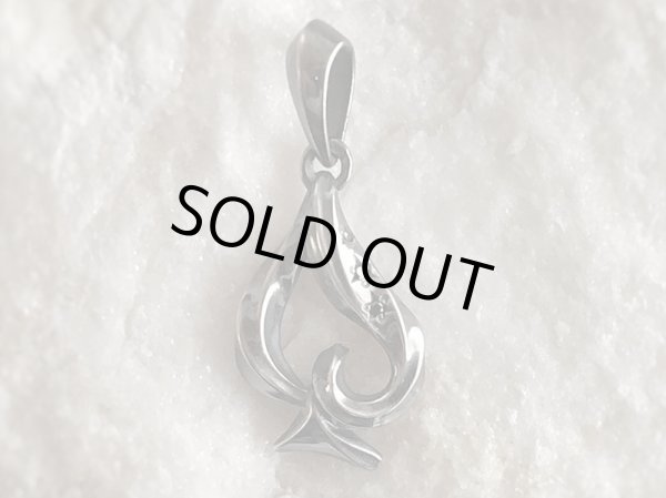 【スペード ネックレス】Twisted Spade（Stone Setting Style / BZ）｜gush（ガッシュ）