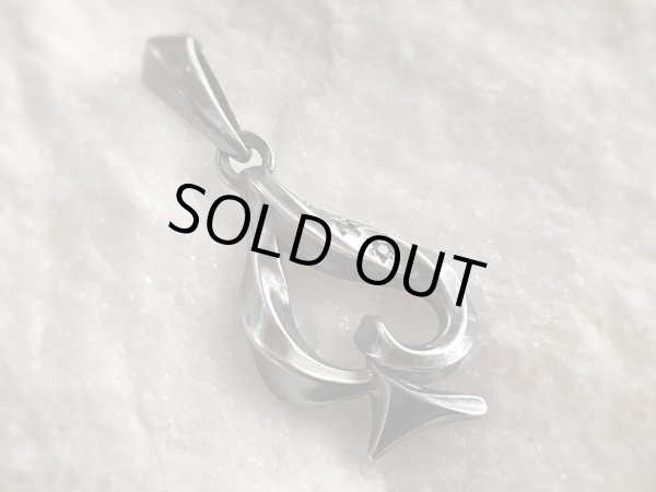 【スペード ネックレス】Twisted Spade（Stone Setting Style / BZ）｜gush（ガッシュ）