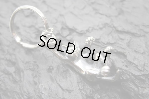 【シルバー キーホルダー】猫のキーホルダー｜gush（ガッシュ）