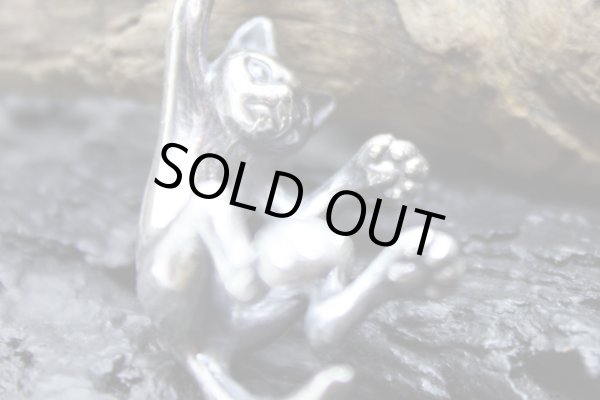 【シルバー キーホルダー】猫のキーホルダー｜gush（ガッシュ）