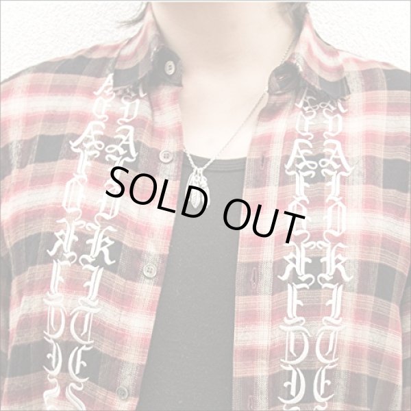 トリプルフェザーペンダント/ Artemis Classic/アルテミスクラシック