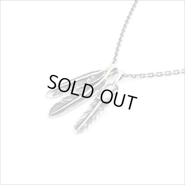 トリプルフェザーペンダント/ Artemis Classic/アルテミスクラシック