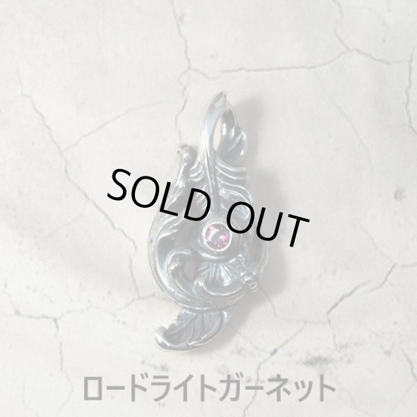 [フェザーネックレス] Musa（ムーサ）｜Guardia/ガルディア