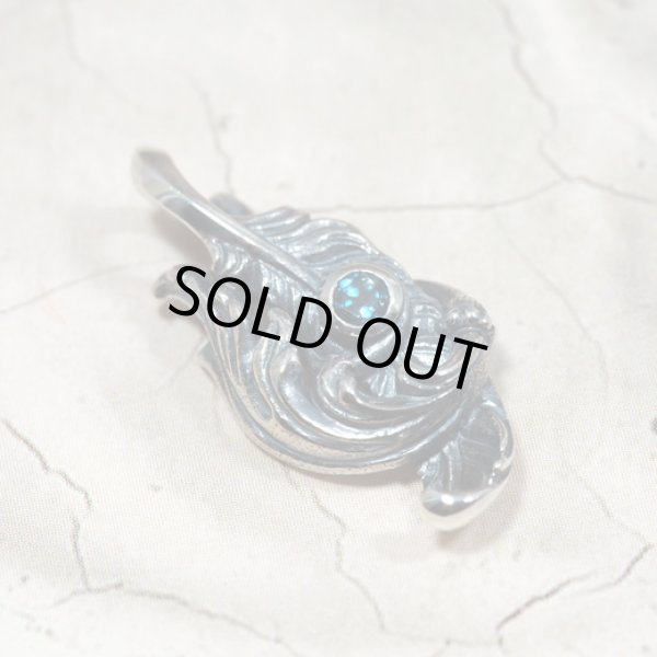 [フェザーネックレス] Musa（ムーサ）｜Guardia/ガルディア