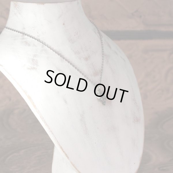 [フェザーネックレス] Musa（ムーサ）｜Guardia/ガルディア